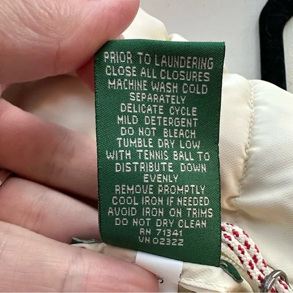 LL Bean Reversible Coral Floral Cream Down Puffer Vest  Size Medium - Picture 14 of 15